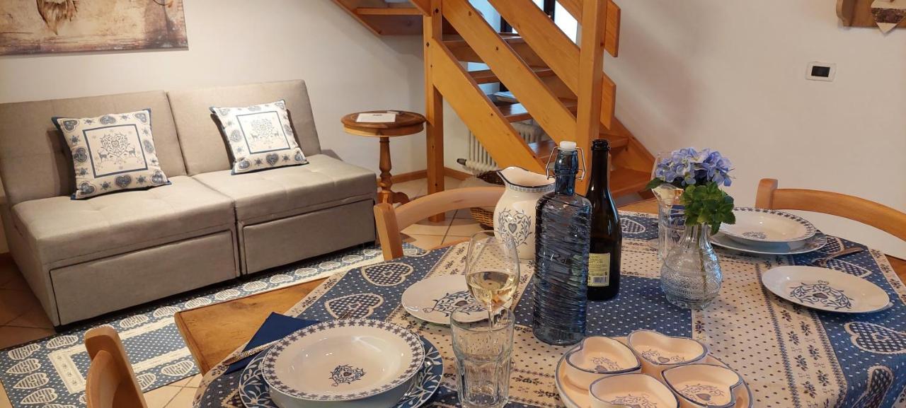 Loft Della Perpetua Di Casa Bernardi, Fuga Romantica Petfriendly Montagnaga  Exterior foto